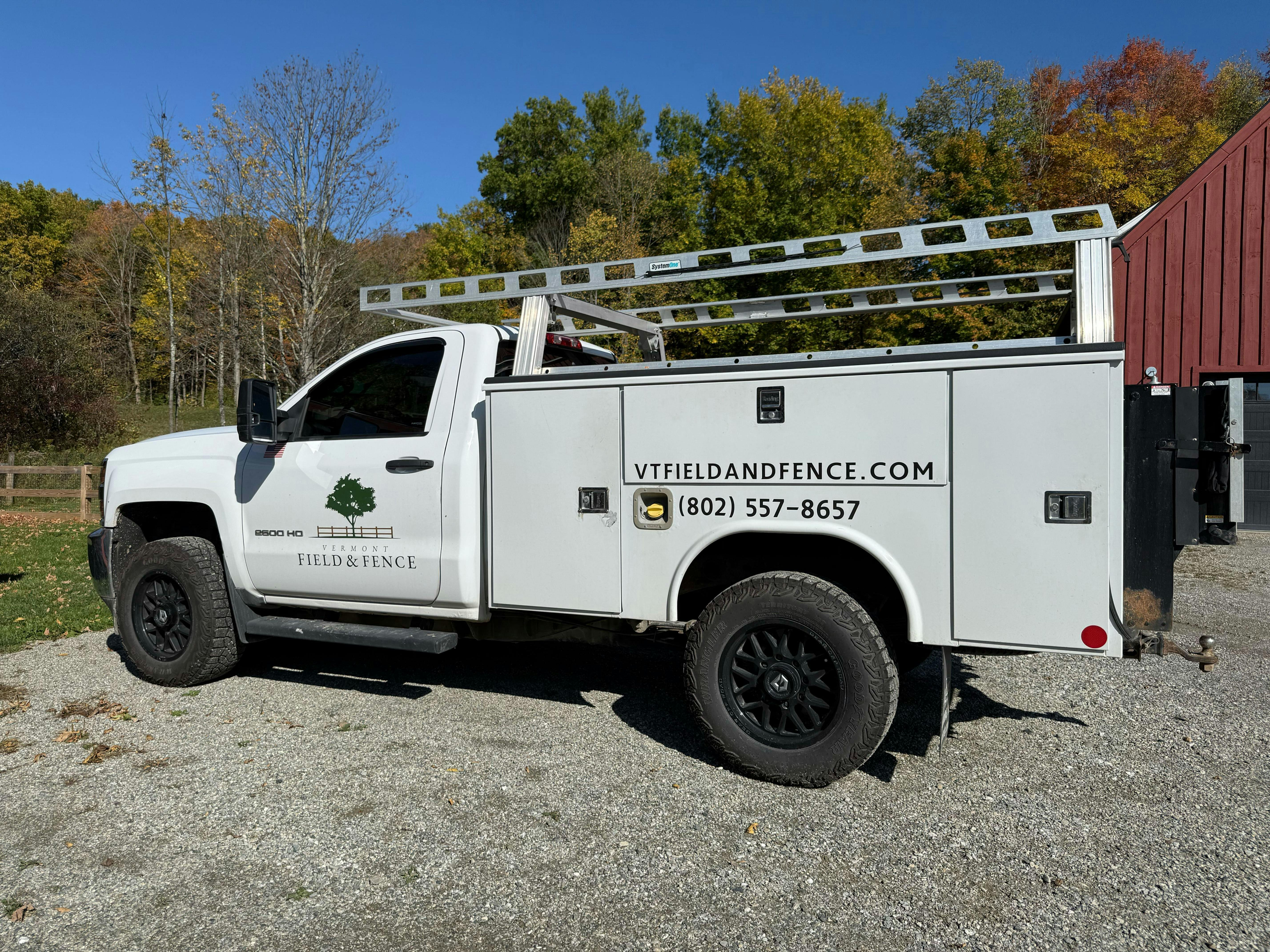 System One Contractor Rig Service Body Truck Ladder Racks